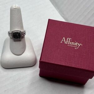 AFFINITY Vintage Sterling Silver Pave Green Diamond Ring Size 8